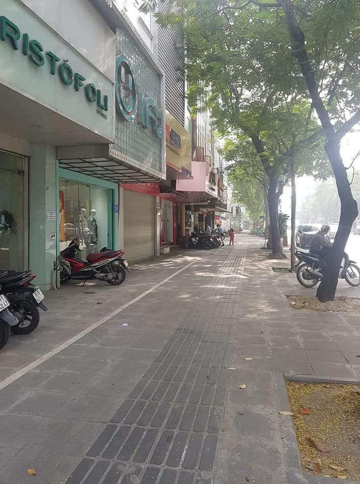 Bán nhà mặt phố VIP Thái Hà dt 65m2, 5 tầng, mt 4.5m giá bán 37 tỷ kinh doanh đỉnh, vỉa hè 7m