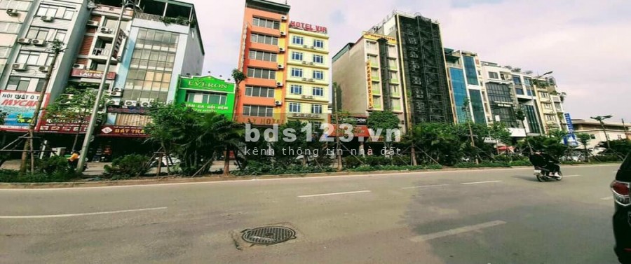 6 tầng thang máy mặt phố mới koong kinh doanh đỉnh giá đẹp nhất phố Nguyễn Sơn, dt 50m2
