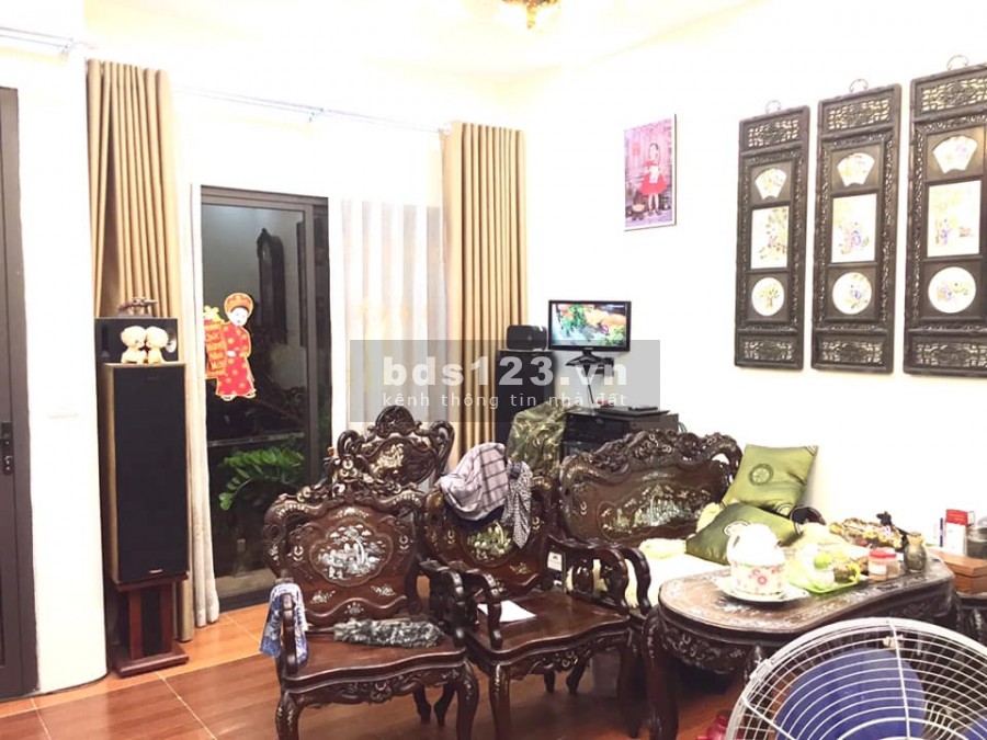 Chính chủ bán nhà nguyên căn liền kề Dương Nội Hà Đông 50m vỉa hè rộng sổ đỏ chính chủ