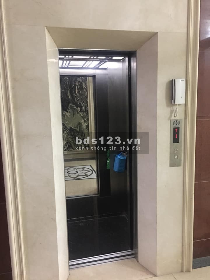 Siêu phẩm phân lô ô tô Hoàng Cầu, Đống Đa, 6 tầng kinh doanh, dt 75m2, mt 5m, chỉ 19.3 tỷ