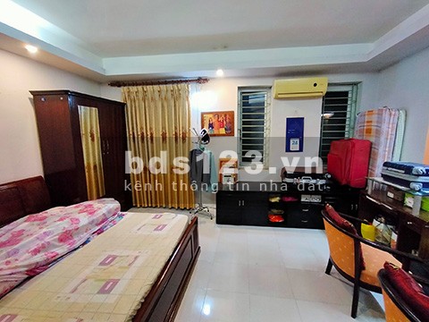 Cực độc Quận Hai Bà Trưng dt 53.1m2 chính chủ bán nhà Hồng Mai giá nhỉnh 3 tỷ, lh 0817750699