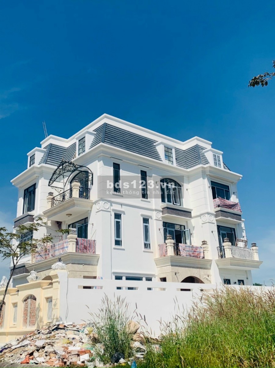 Bán căn hộ siêu tuyệt phẩm bên hồ toàn cảnh thành phố, ngân hàng hỗ trợ vay 70% trong tối đa 30 năm