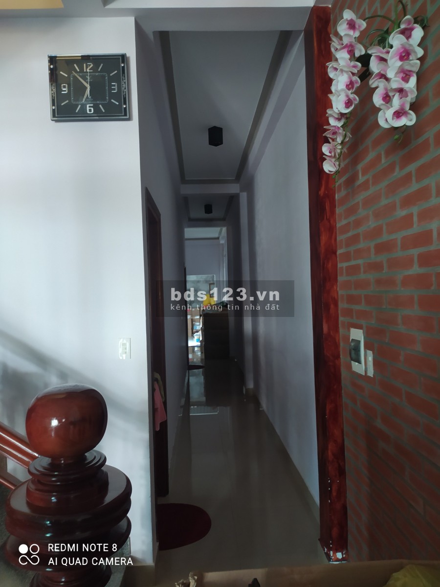 Bán nhà 2 tầng xóm 3 Dưỡng Mong giá chỉ 2.9xx tỷ, thương lượng Hotline: 0777937251