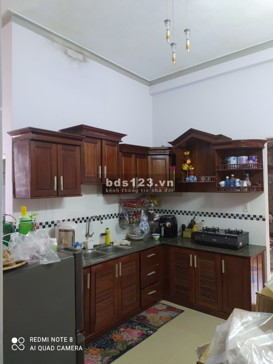 Bán nhà 2 tầng xóm 3 Dưỡng Mong giá chỉ 2.9xx tỷ, thương lượng Hotline: 0777937251