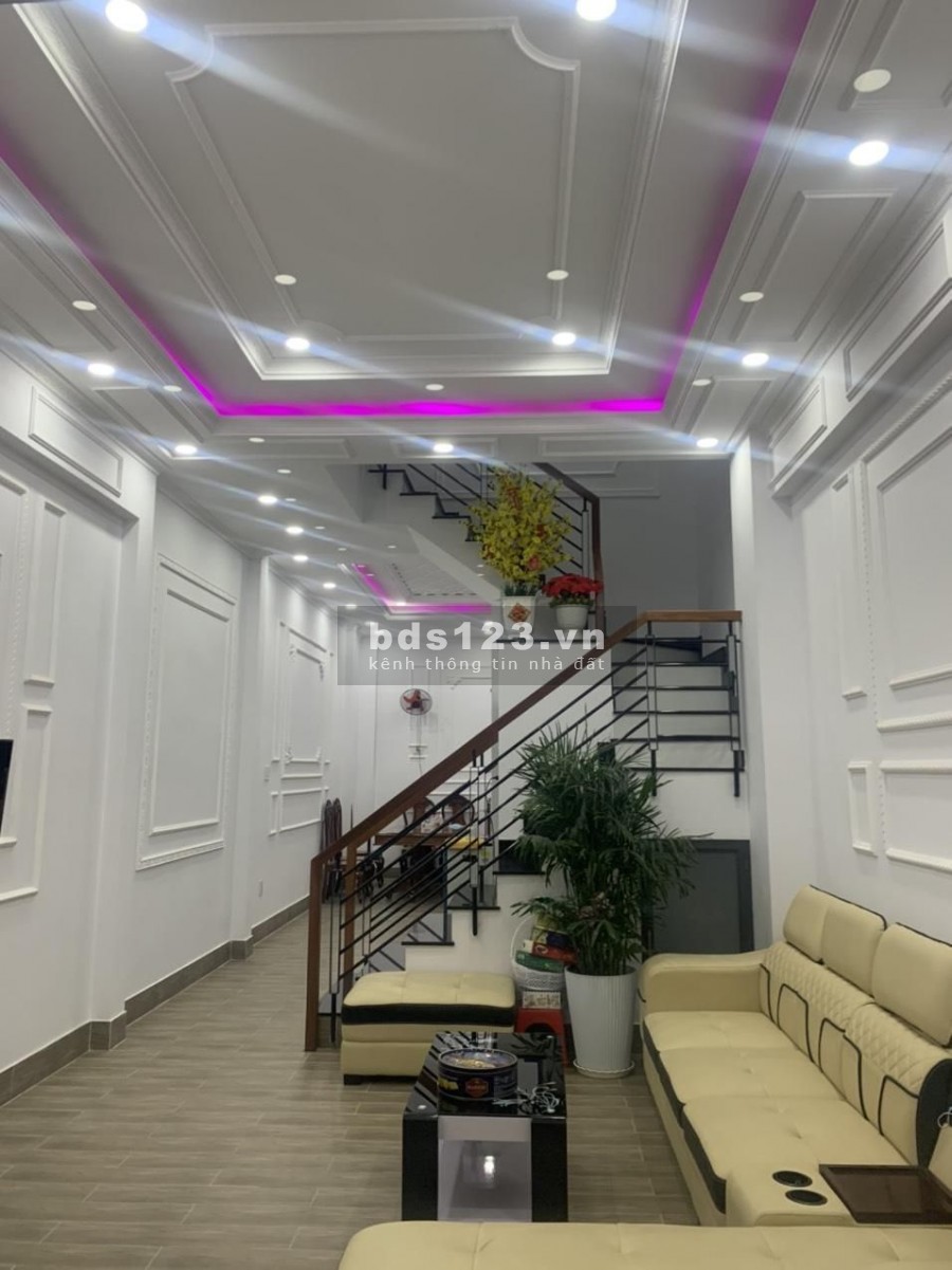 Nhà nguyên căn đep từng Centimet đi bộ ra Aeon Mall 2 tầng giá bán bao rẻ chỉ 5.5 tỷ