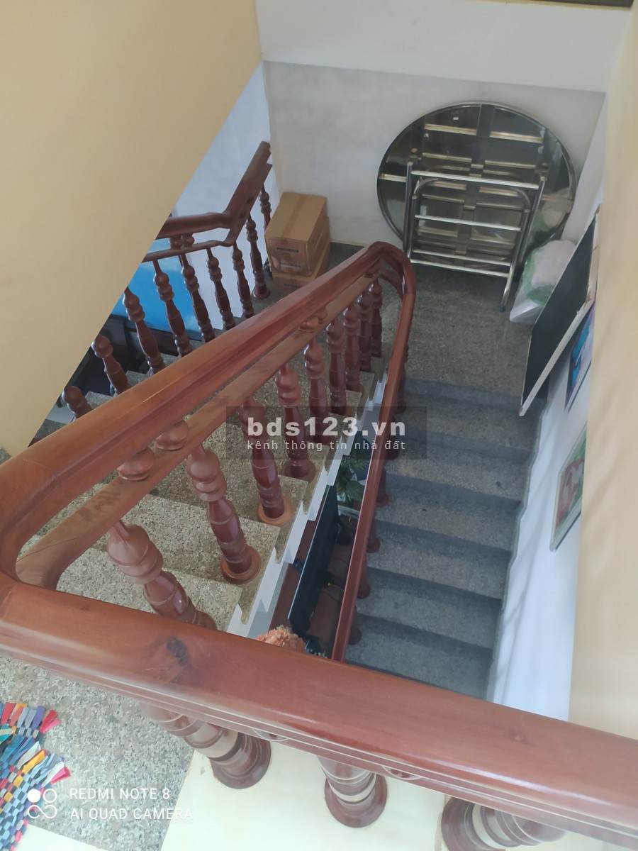Bán nhà 2 tầng xóm 3 Dưỡng Mong giá chỉ 2.9xx tỷ, thương lượng Hotline: 0777937251