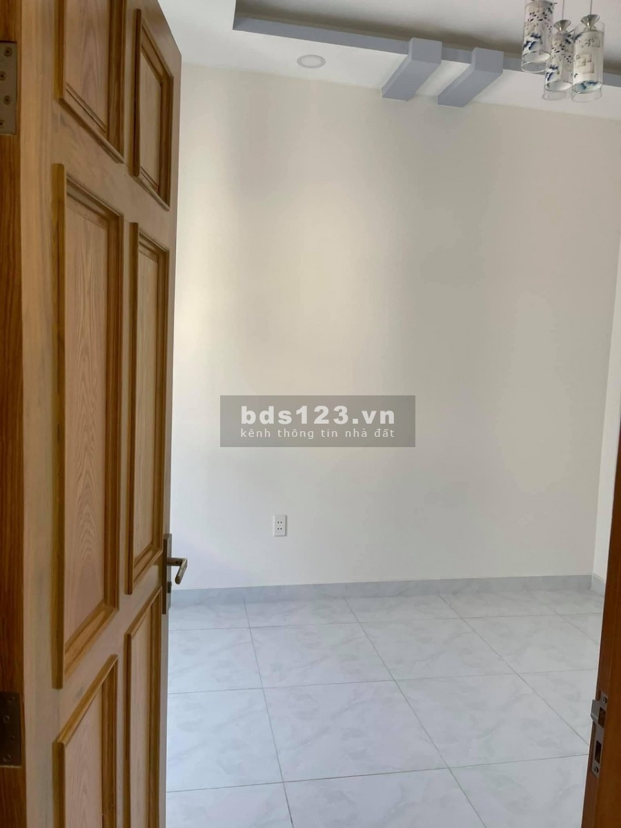 Bán nhà Gò Vấp, Hẻm Xe Tải, 5 Tầng, 75m2, Giá Giảm 200 Triệu.