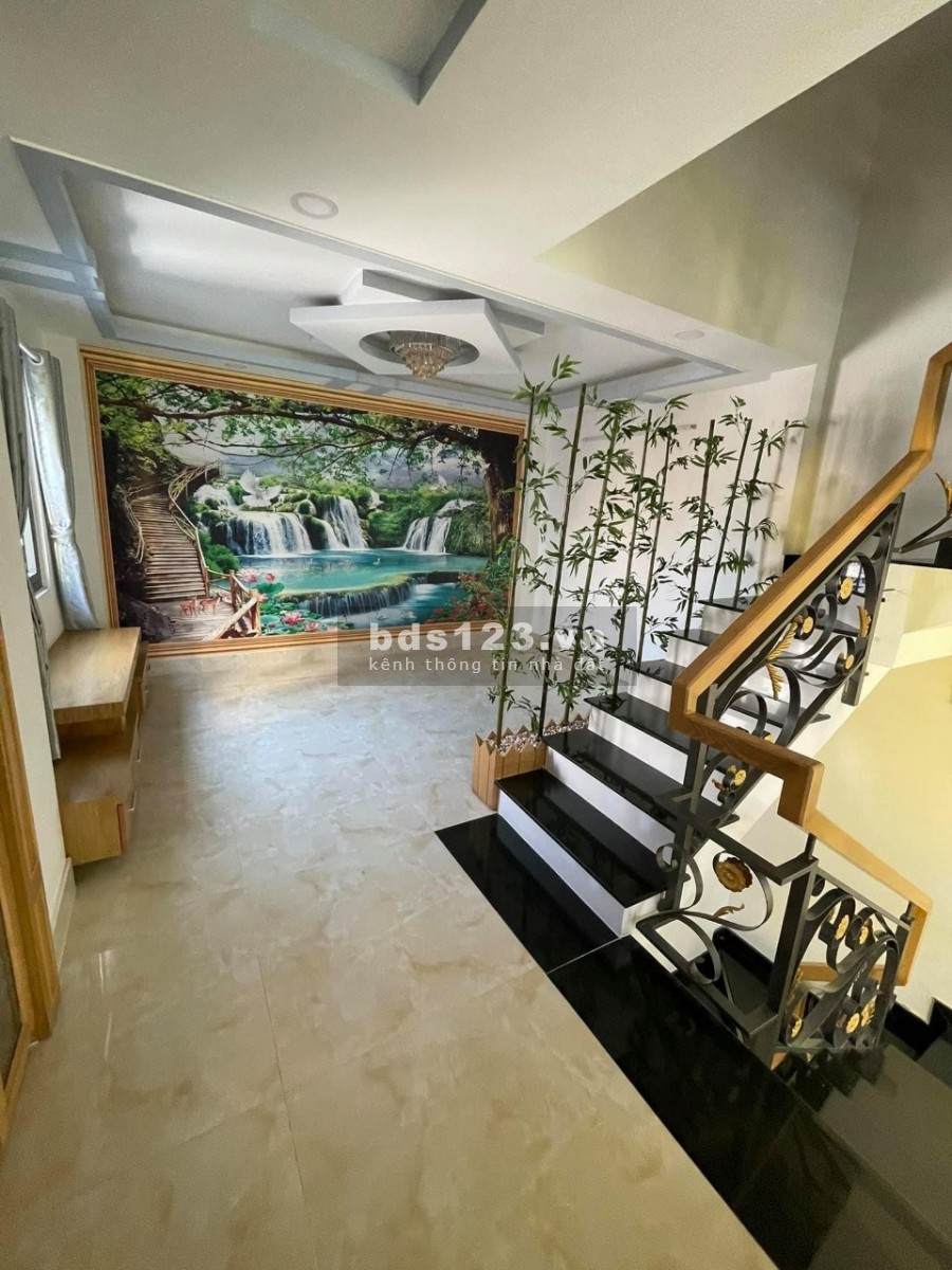 Bán nhà Gò Vấp, Hẻm Xe Tải, 5 Tầng, 75m2, Giá Giảm 200 Triệu.