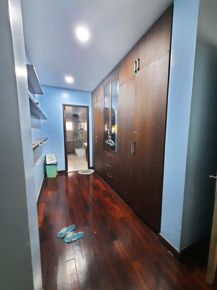 Bán nhà mặt tiền Đinh Thiện Lý Khu Đô Thị Phú Mỹ Hưng nội thất cực đẹp 5 tầng 100M2 giá 30tỷ