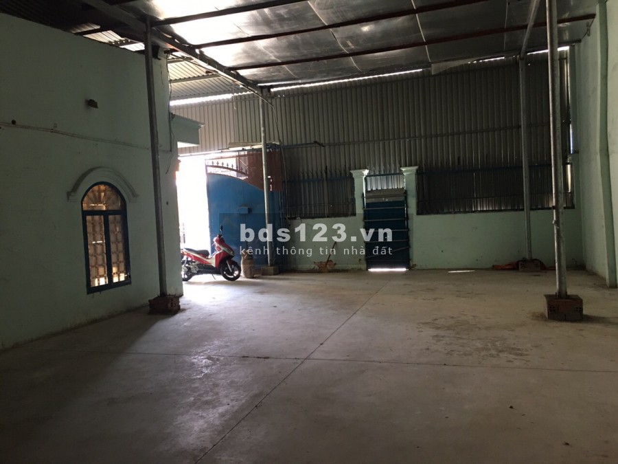 Chính chủ bán nhà hẻm xe tải đường Hương lộ 2, 300m, ngang 15m, giá bán 13 tỷ