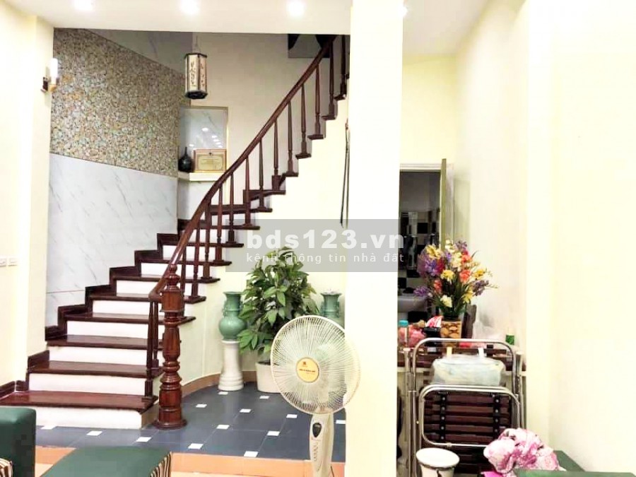 Cần tìm chủ mới cho ngôi nhà có thông số tốt ở Triều Khúc, Thanh xuân