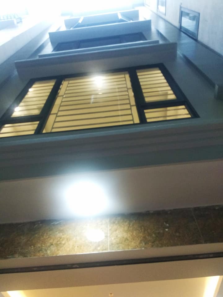 Bán nhà Giáp Nhất, Quận Thanh Xuân, diện tích 45m2, 5 tầng, nhà mới, giá chỉ 5,6 tỷ
