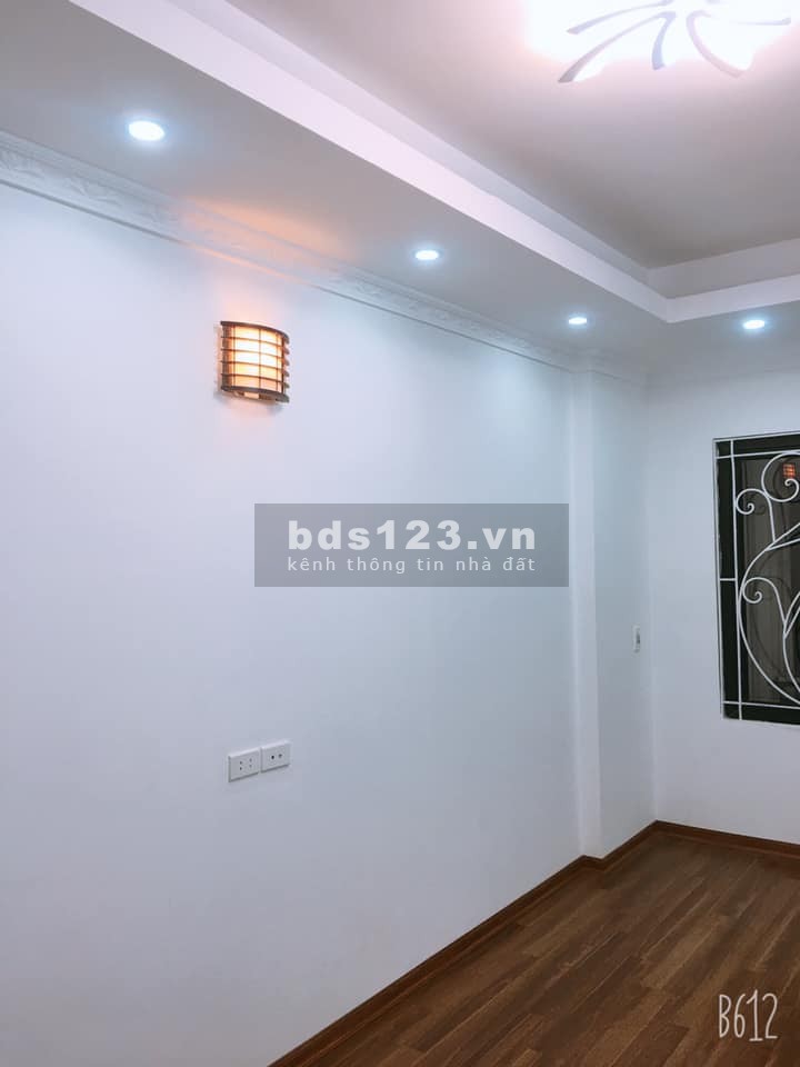 Siêu Phẩm Lê Quang Đạo, Quận Nam Từ Liêm, dt 35m2, 5 tầng, giá bán chỉ 3.35 tỷ, lhcc
