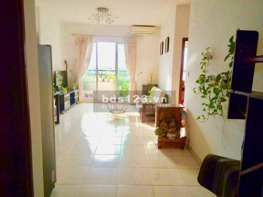Diện tích 52m2, nhà cũ xây lại, hẻm 4m, CMT8, Quận 10, giá bán 5,5 tỷ, lh 0901218895