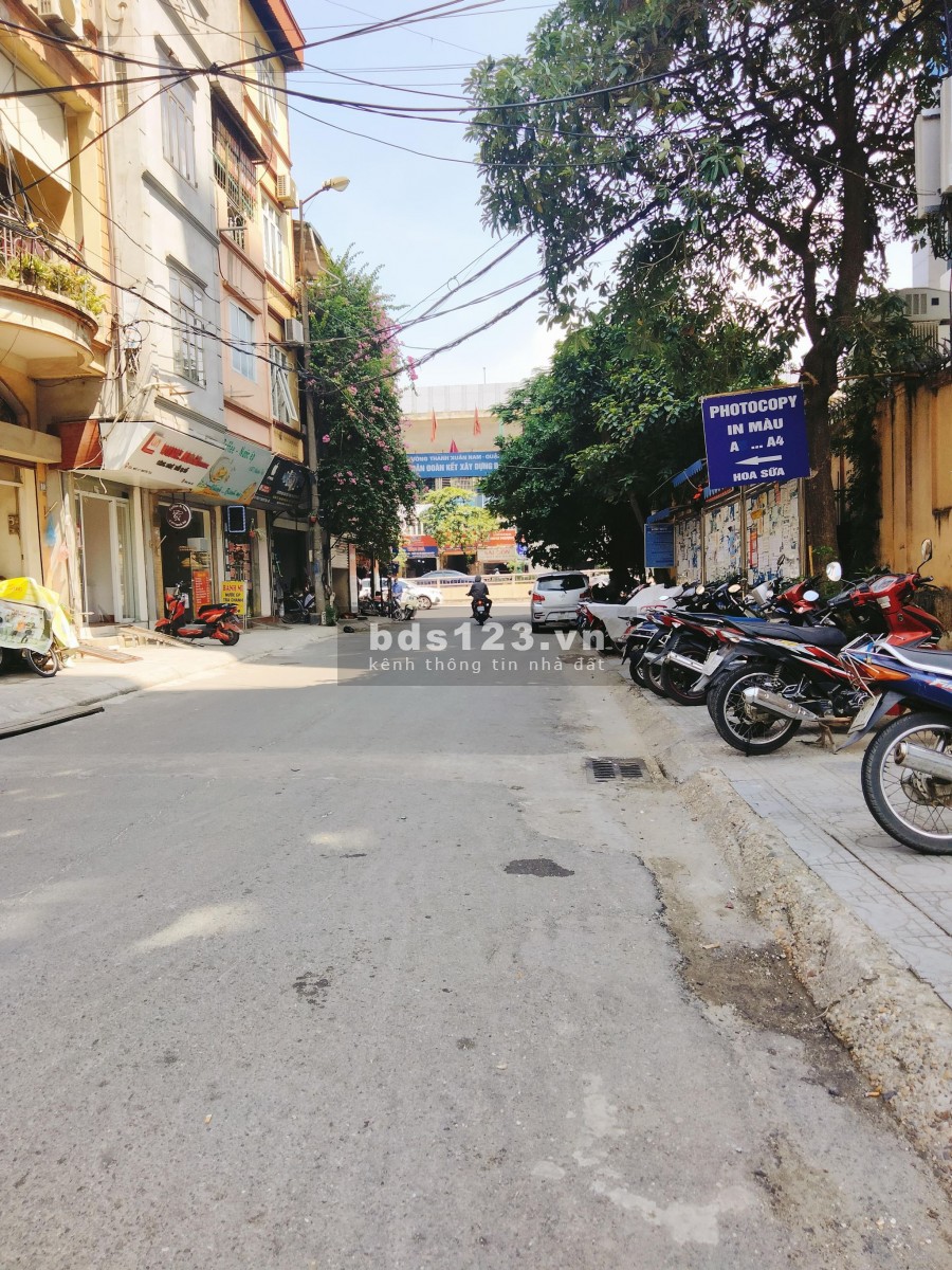 Bán Nhà Lê Văn Lương, Thanh Xuân 32m, 4 tầng, nhỉnh 2 tỷ, đẹp tiện VP, KD.