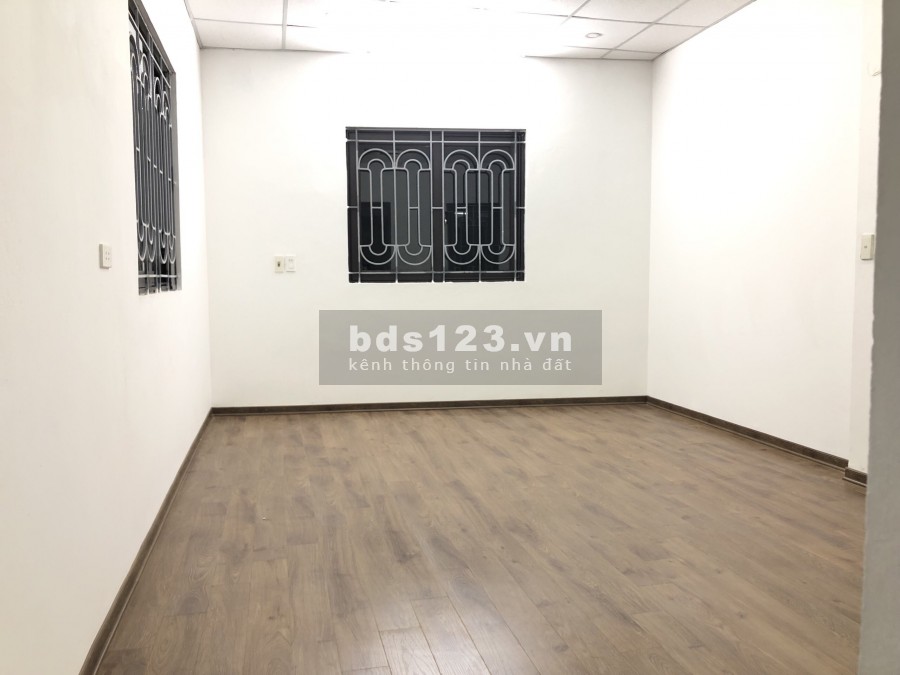 Hot nhà Minh Khai Bạch Mai Mai Động, gần Times City, dt 45m2, 3 phòng ngủ, chỉ 70 triệu/m2