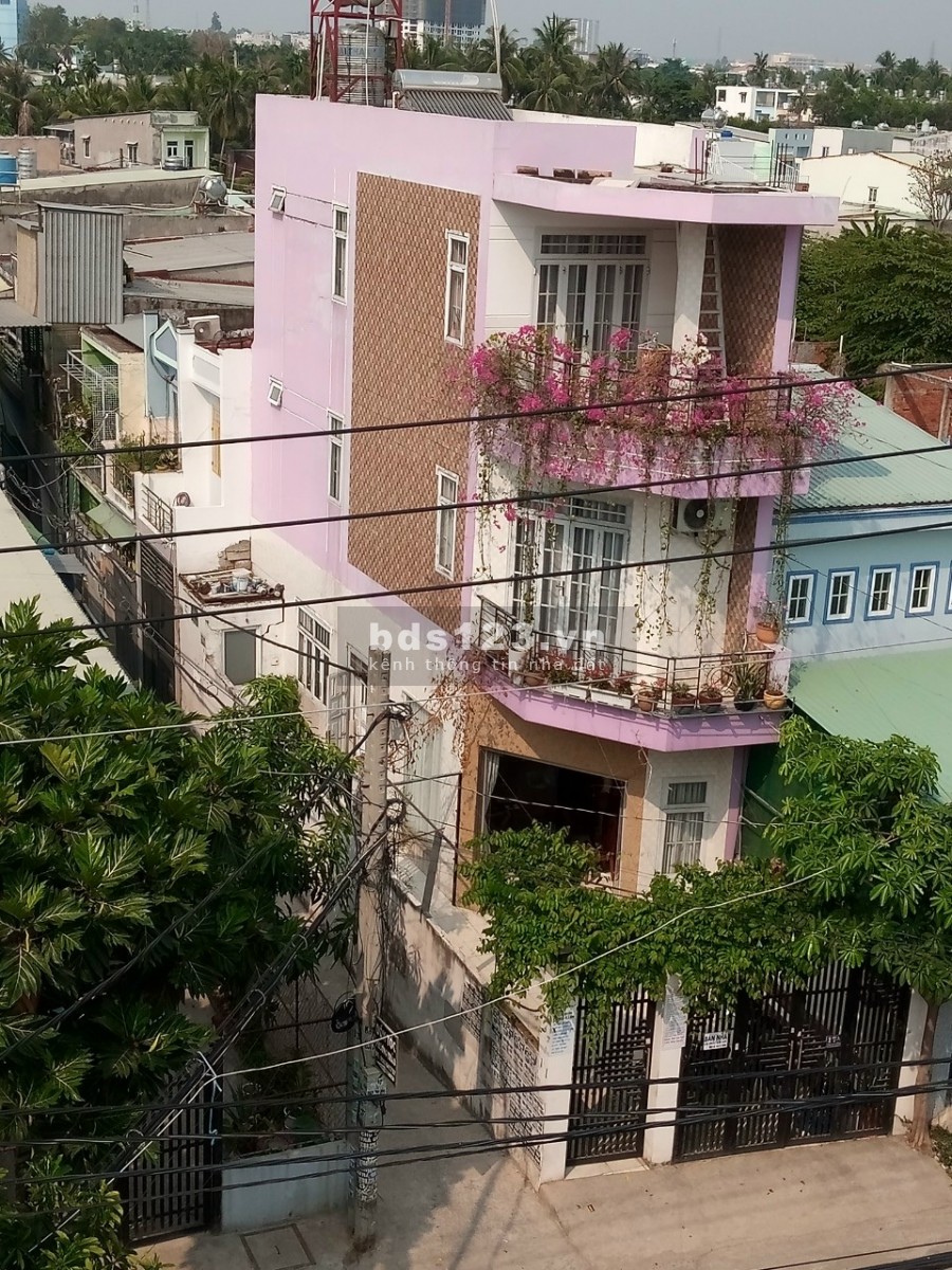 Bán nhà 2 mặt tiền đường Thạnh Lộc 50, khu phố 2, phường Thạnh Lộc, Quận 12, đúc kiên cố