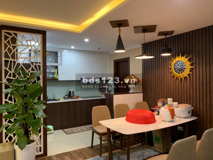 Chính chủ bán gấp căn Góc Full đồ 3PN diện tích sử dụng 105m2 tòa S1 Goldmark City