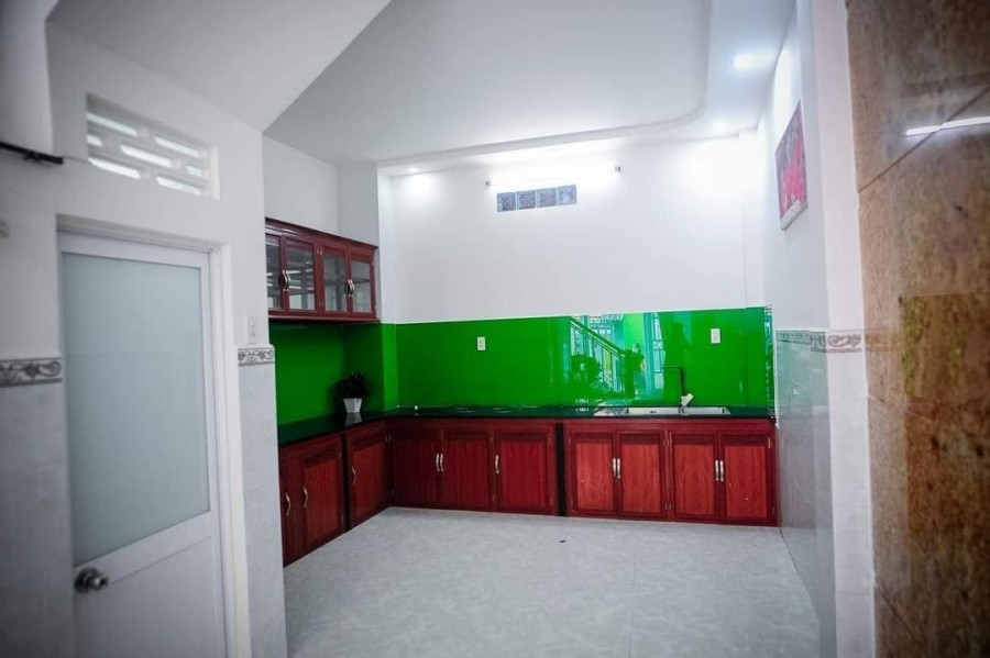 Bán nhà trung tâm ngã tư Sở cạnh Royal City, dt 62m2 giá yêu thương chỉ 3.95 tỷ