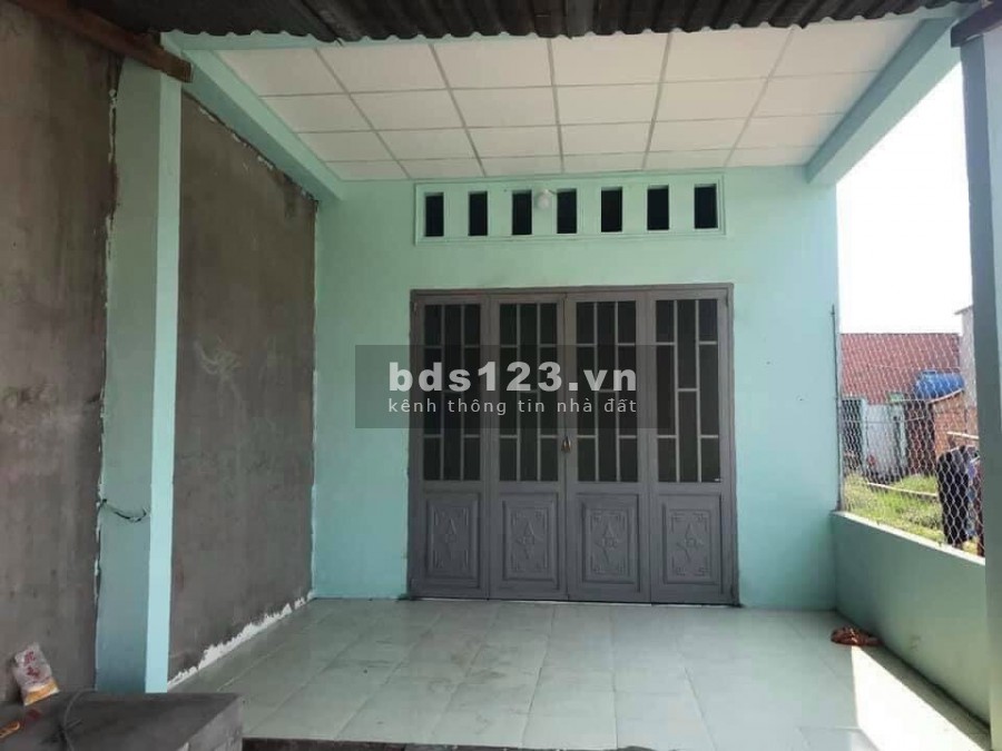 Bán gấp nhà thổ cư đường Bờ Kinh T14, xã Tân Quý Tây, huyện Bình Chánh, giá bán 2.6 tỷ