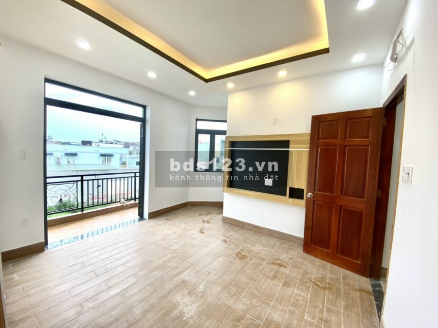 Bán căn góc 2 mặt tiền hẻm xe hơi đường Cây Keo, Tam Phú, Thủ Đức, dt 53m2, giá 6.1 tỷ