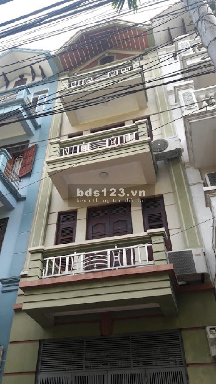 Nhà đẹp Phú Viên Bồ Đề khu vip khu dân trí cao 20m ra phố ô tô tránh mặt tiền 7m, giá 950 triệu