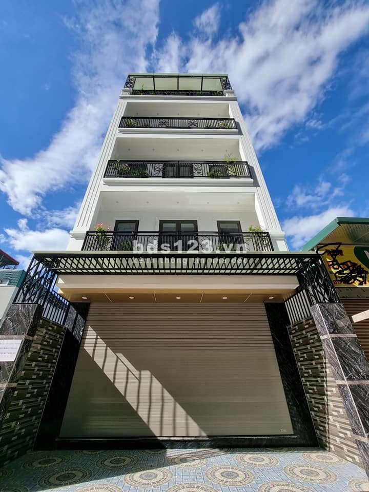 Bán nhà nguyên căn ô tô 16 chỗ vào nhà Cổ Linh, Thạch Bàn, Quận Long Biên, dt 85m2, chỉ 6 tỷ