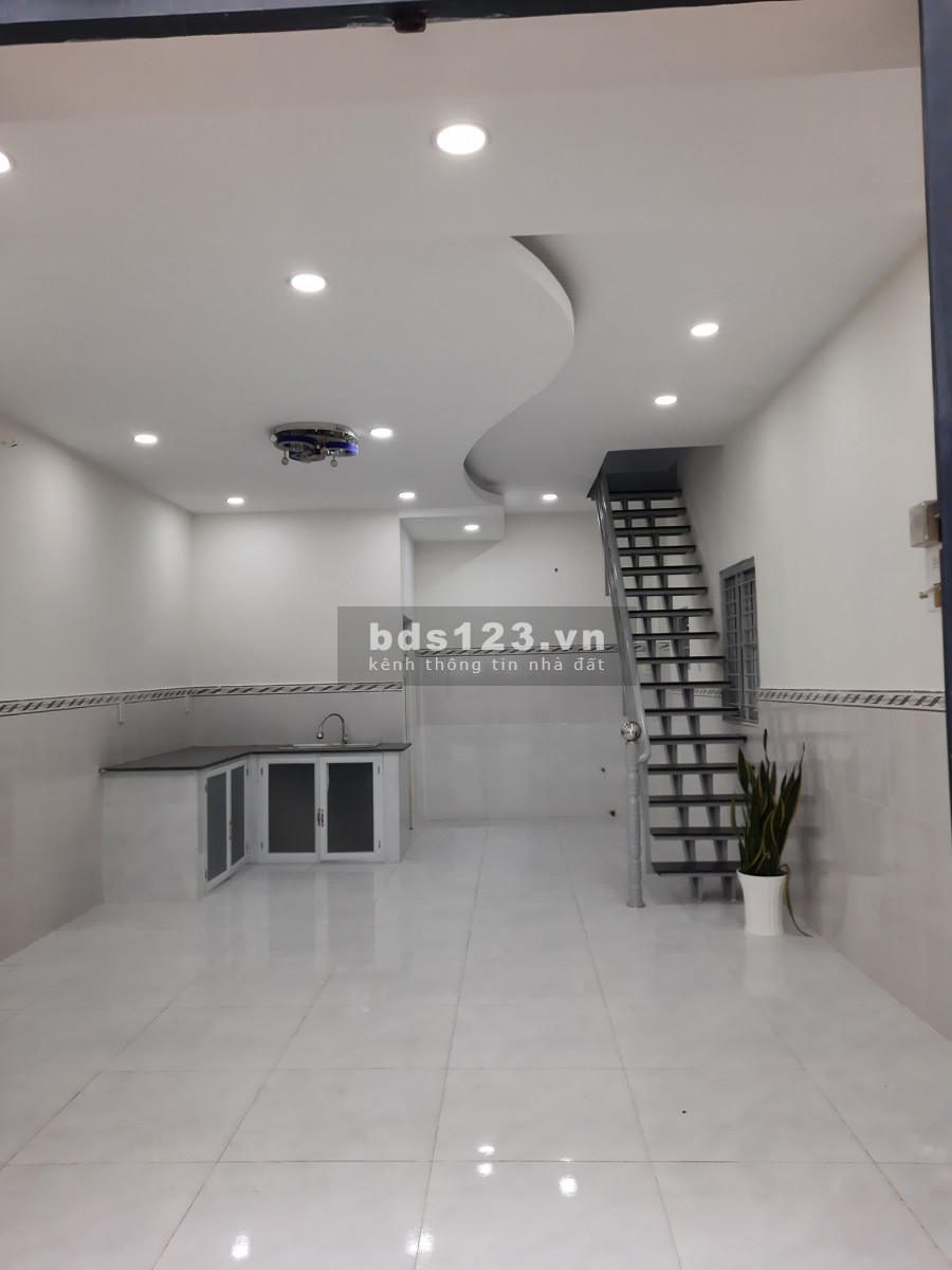 Cơ hội mua nhà trong mùa dịch giá giảm tới đấy, giá bao rẻ, sổ hồng công chứng ngay