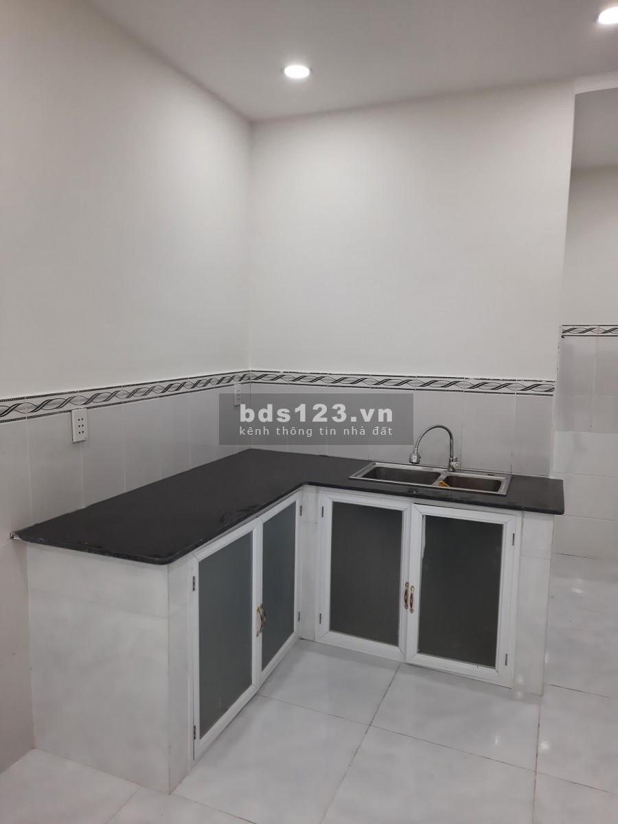 Cơ hội mua nhà trong mùa dịch giá giảm tới đấy, giá bao rẻ, sổ hồng công chứng ngay