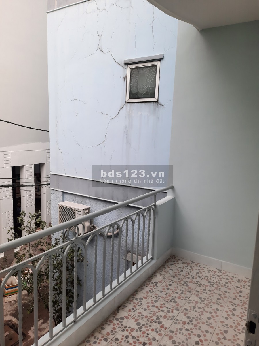 Cơ hội mua nhà trong mùa dịch giá giảm tới đấy, giá bao rẻ, sổ hồng công chứng ngay