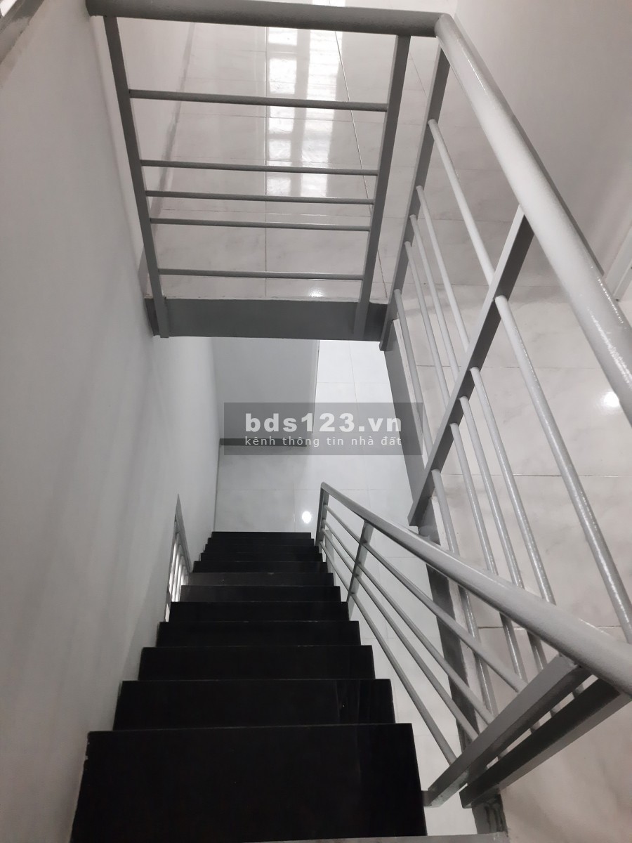 Cơ hội mua nhà trong mùa dịch giá giảm tới đấy, giá bao rẻ, sổ hồng công chứng ngay