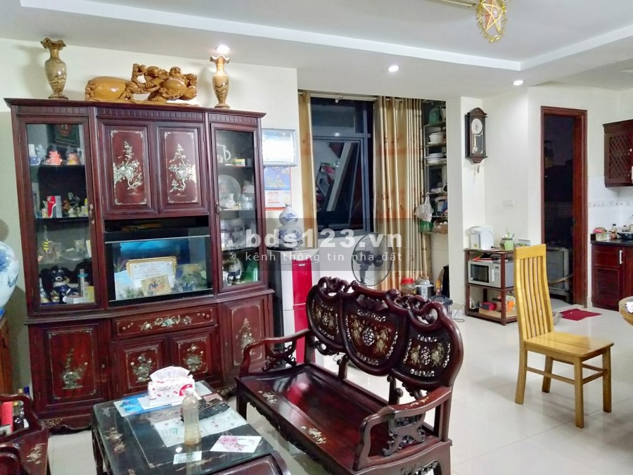 Bán nhà thoáng nguyên căn còn mới, tặng toàn bộ nội thất, sổ nở hậu, giá bán 4.7 tỷ, lhcc