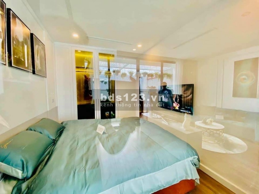 Chính chủ cần bán lại căn chung cư 2 ngủ View biển, trung tâm Hạ Long, sở hữu lâu dài