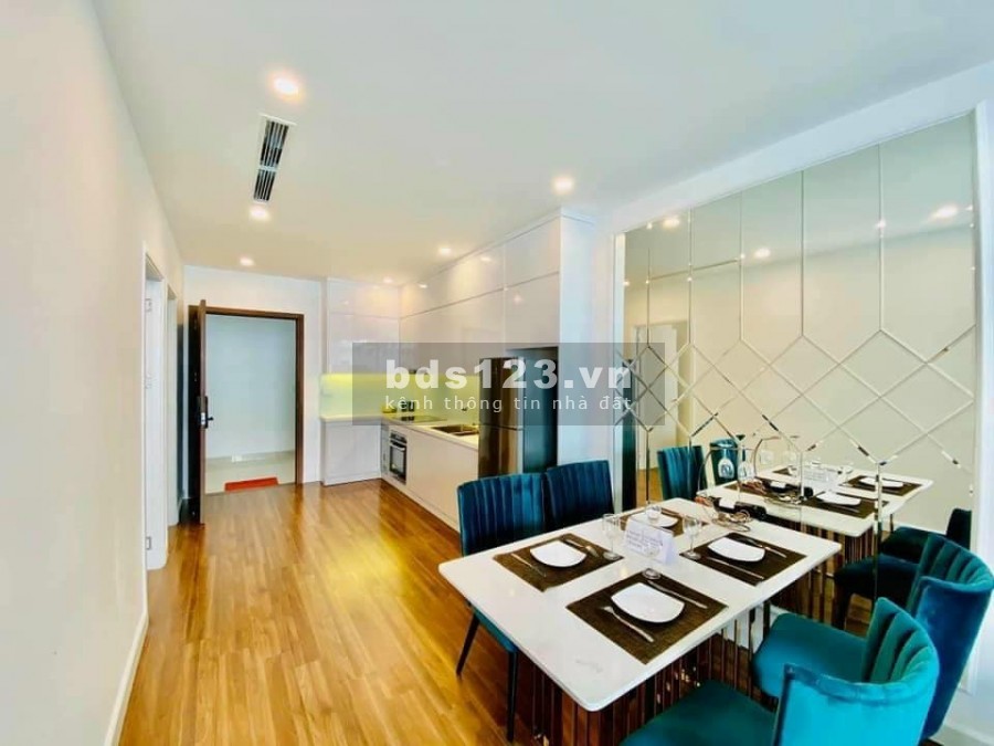 Chính chủ cần bán lại căn chung cư 2 ngủ View biển, trung tâm Hạ Long, sở hữu lâu dài