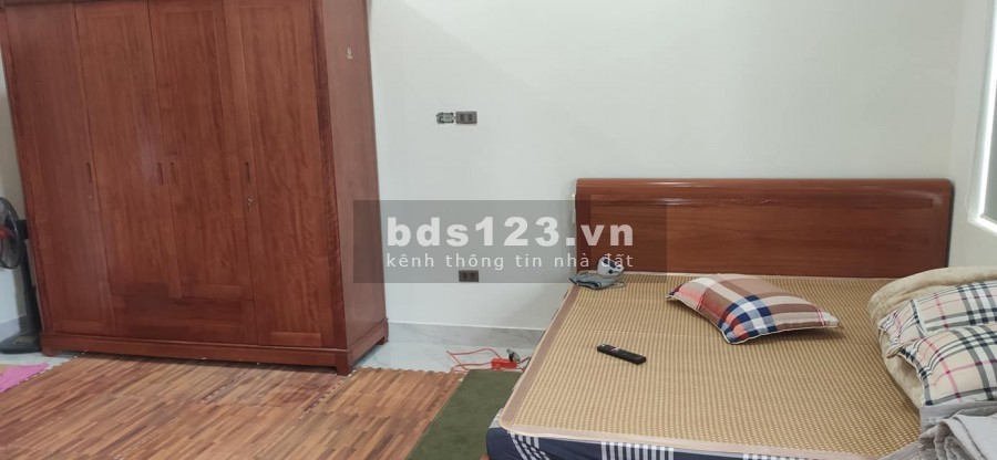 Nhà Nguyễn Sơn diện tích 98m2 5 tầng mặt tiền 5m o tô Tránh Dừng Đỗ ngày đêm, giá 11 tỷ