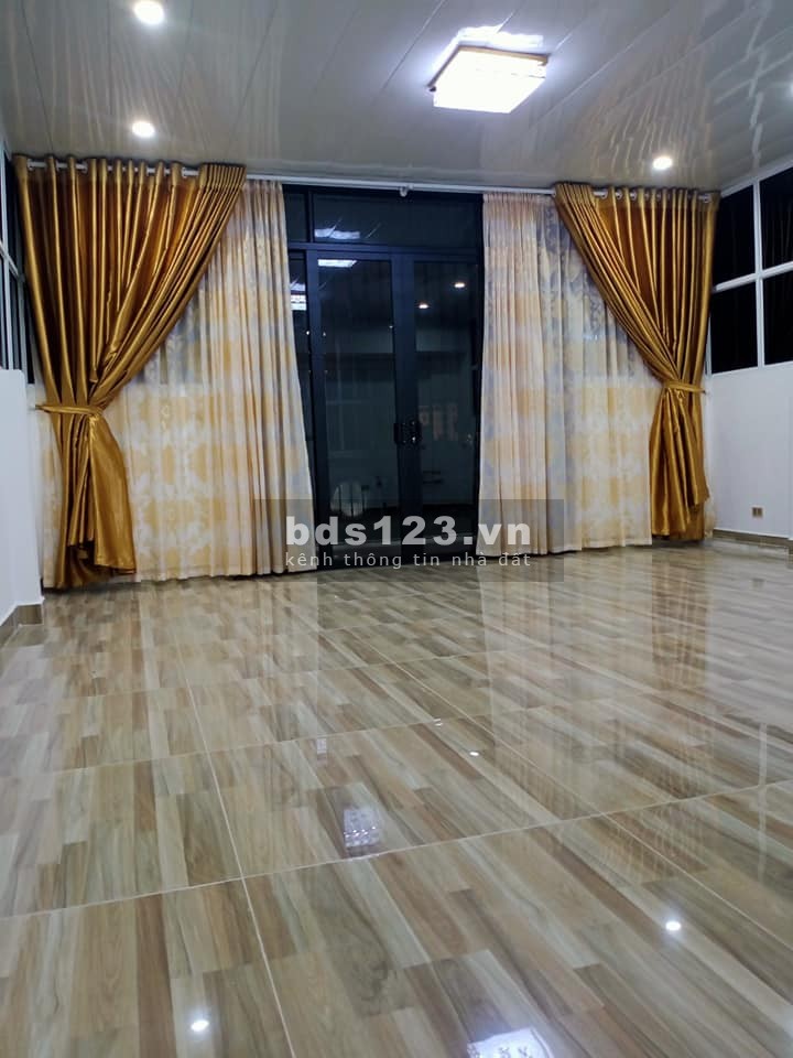 Bán nhà mặt phố Trường Chinh diện tích 160m2 4 tâng mt 5m giá bán chỉ 50 tỷ Đống Đa