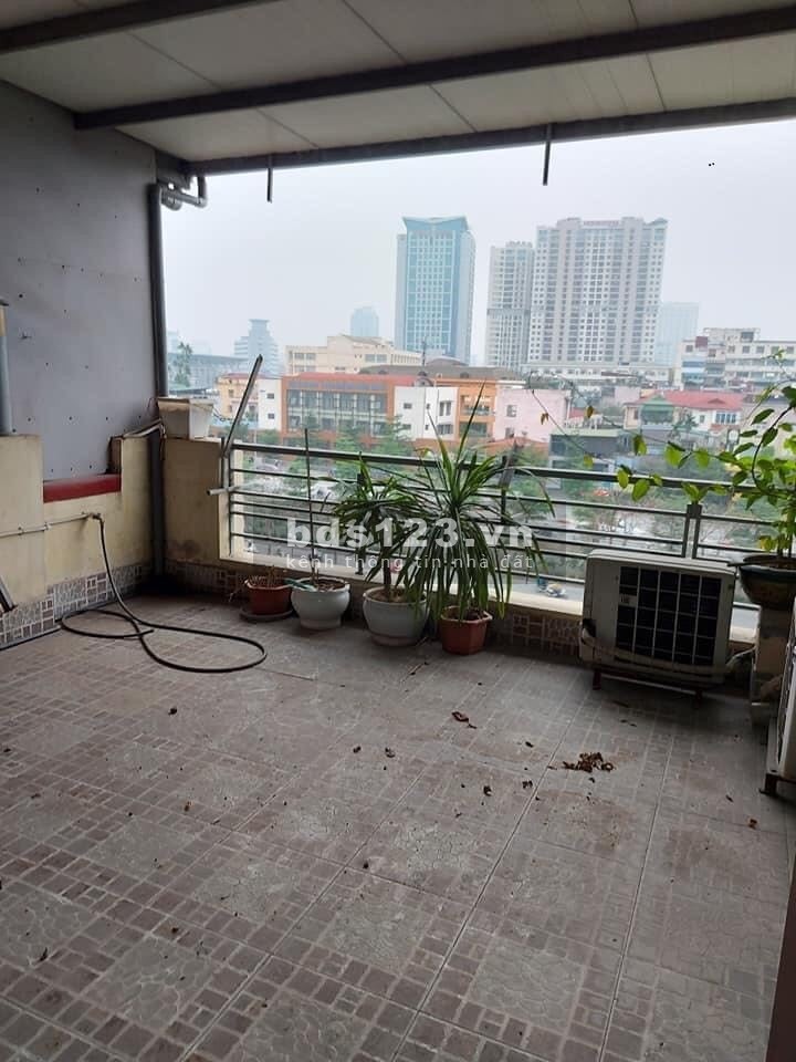 Bán nhà 200 Nguyễn Lân, dt 35m2, giá bán 3.2 tỷ, ô tô tránh, kinh doanh đỉnh, khu dân trí cao