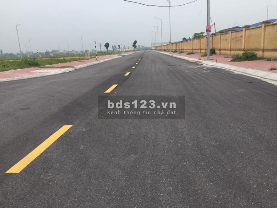 Đất nền phân lô đã cổ đỏ lâu dài trung tâm thị trấn Vương, Tiên Lữ, Hưng Yên, giá tốt
