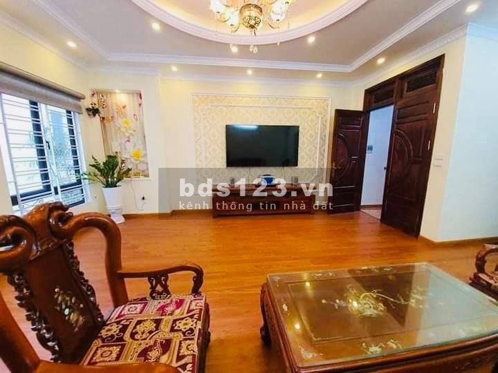 Bán nhà, siêu đẹp, Doãn Kế Thiện, lô góc, 2 thoáng, ô tô, dt 50m2, 5 tầng kinh doanh, LH 0969693855