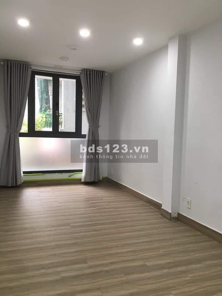 Nhà 4 tầng, HXH quay đầu. Nguyễn Thái Bình, P.12, Tân Bình. 6,1 tỷ