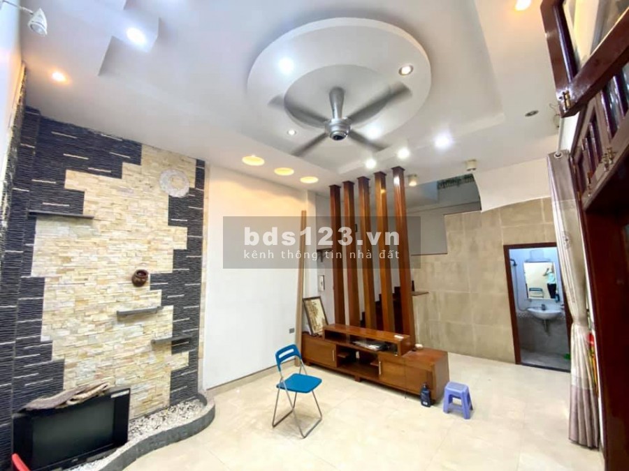 Bán đất tặng nhà Hồng Tiến 6 tầng cực chất sân vườn tiểu cảnh 20m ô tô giá nhỉnh 5 tỷ