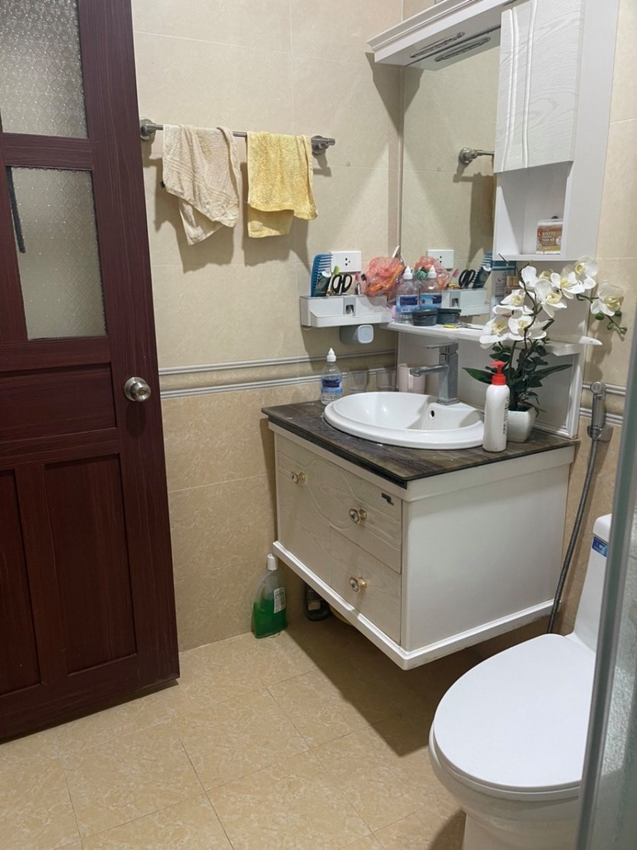 Bán nhà phố Bạch Mai, dt 36m2, 4 tầng, 3 pn, gần phố ngõ thoáng, giá 3.1 tỷ, lh 0394357733