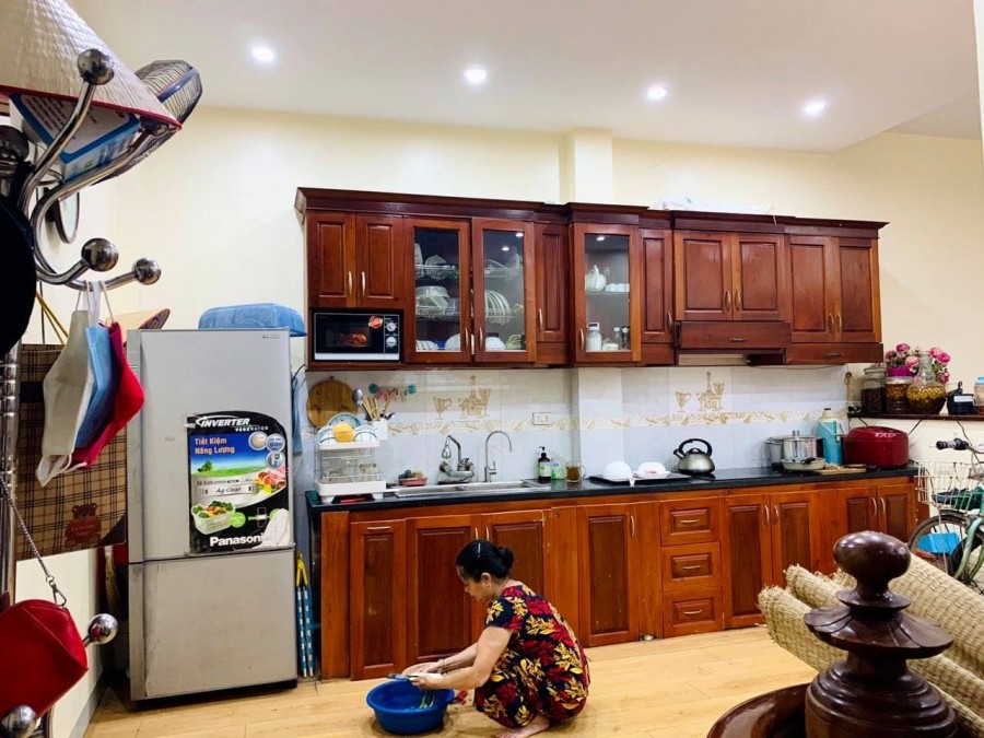 Nhà Mộ Lao nguyên căn 2 mặt ngõ thông ô tô tránh vào nhà, giá bán nhanh 3.6 tỷ, lhcc