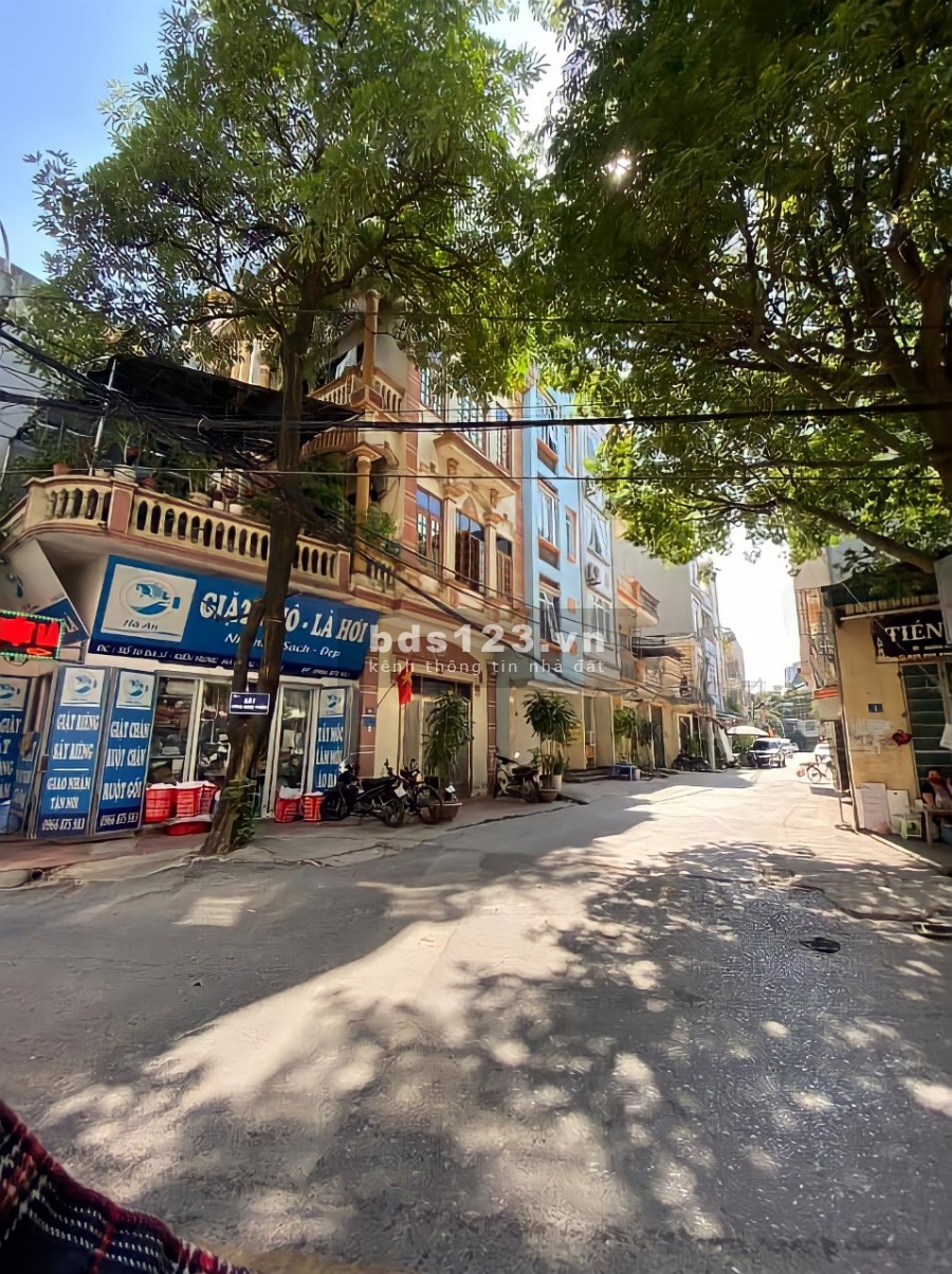 Nhà tập thể Đa Sỹ, Hà Đông diện tích 38m2 mặt tiền 5m kinh doanh ô tô vào, giá bán nhỉnh 3 tỷ