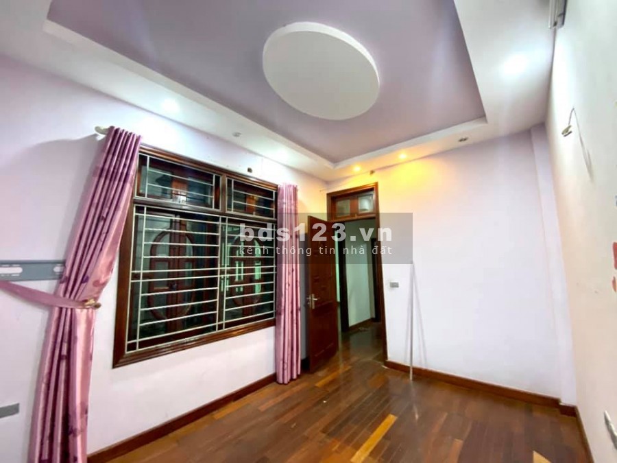 Bán đất tặng nhà Hồng Tiến 6 tầng cực chất sân vườn tiểu cảnh 20m ô tô giá nhỉnh 5 tỷ