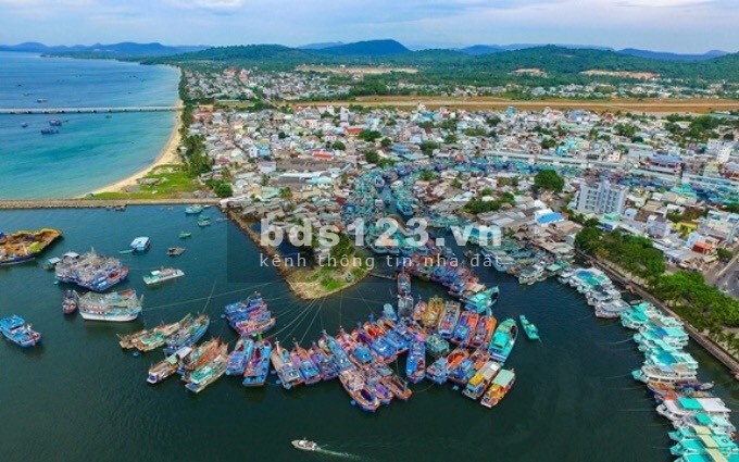 Đất nền Phú Quốc giá 315 triệu sổ riêng từng nền, khu dân cư đông, tiện ích đủ