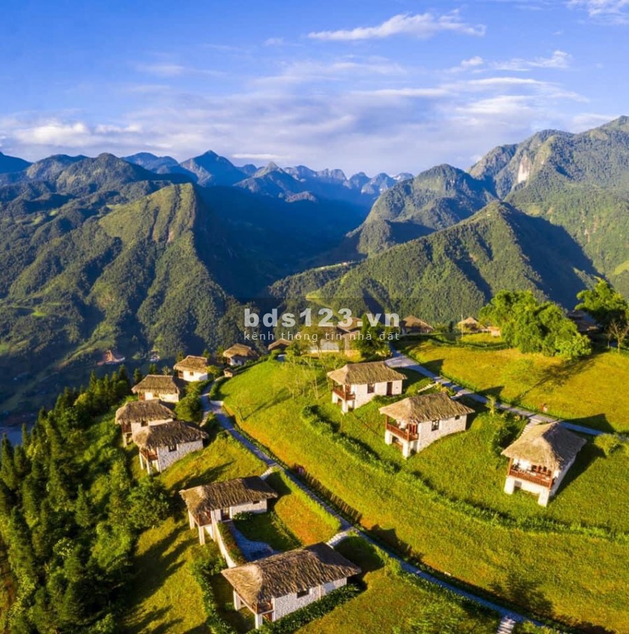 Đất Sapa View toàn bộ thung lũng Ý Linh Hồ, giá thoả thuận, liên hệ 0376402368, sổ sẵn