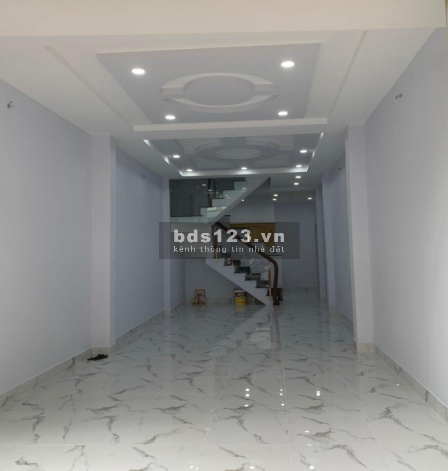 Bán nhà hai mặt tiền Hồng Lạc 75m2 giá giảm sâu 2.5 tỷ chỉ còn 13.5 tỷ