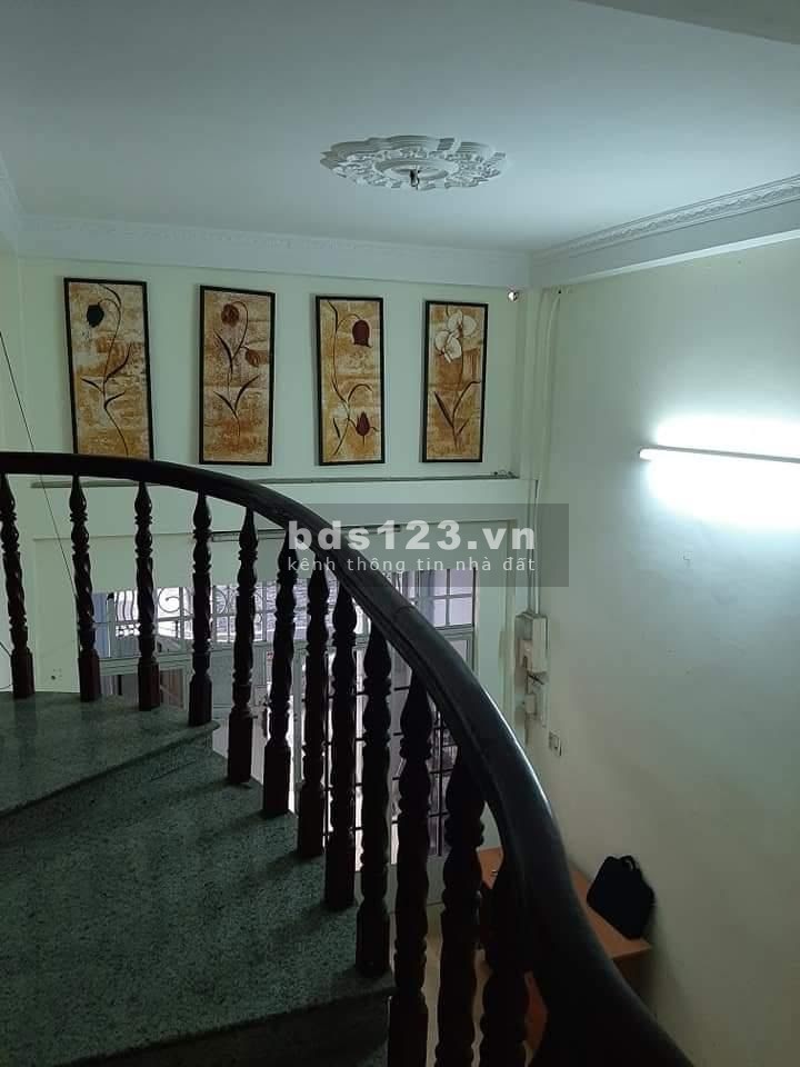 Nhà to 5 tầng, nở hậu 58m2 4,5x12 Chợ Bàn Cờ, hẻm ô tô giá mùa dịch Quận 3 chỉ 8,9 tỷ