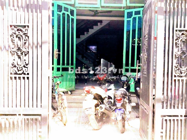 Bất Động Sản phường 14 Quận Gò Vấp ngang 5.2 nở hậu 6m dài 15m giá rẻ, sổ sẵn